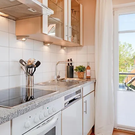 Hajos Lütte Koje Apartamento Schonberger Strand